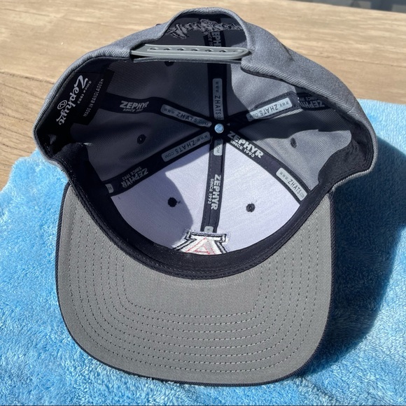 BNWOT U of A Hat - Picture 4 of 5